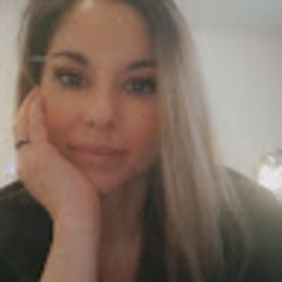 Meet your Posher, Chelsea - Picture 1 of 1